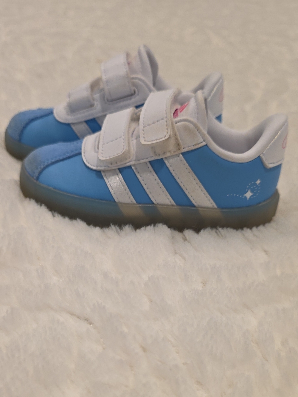 adidas/Disney Kids Blue and White Cinderella Velcro Star Sneakers